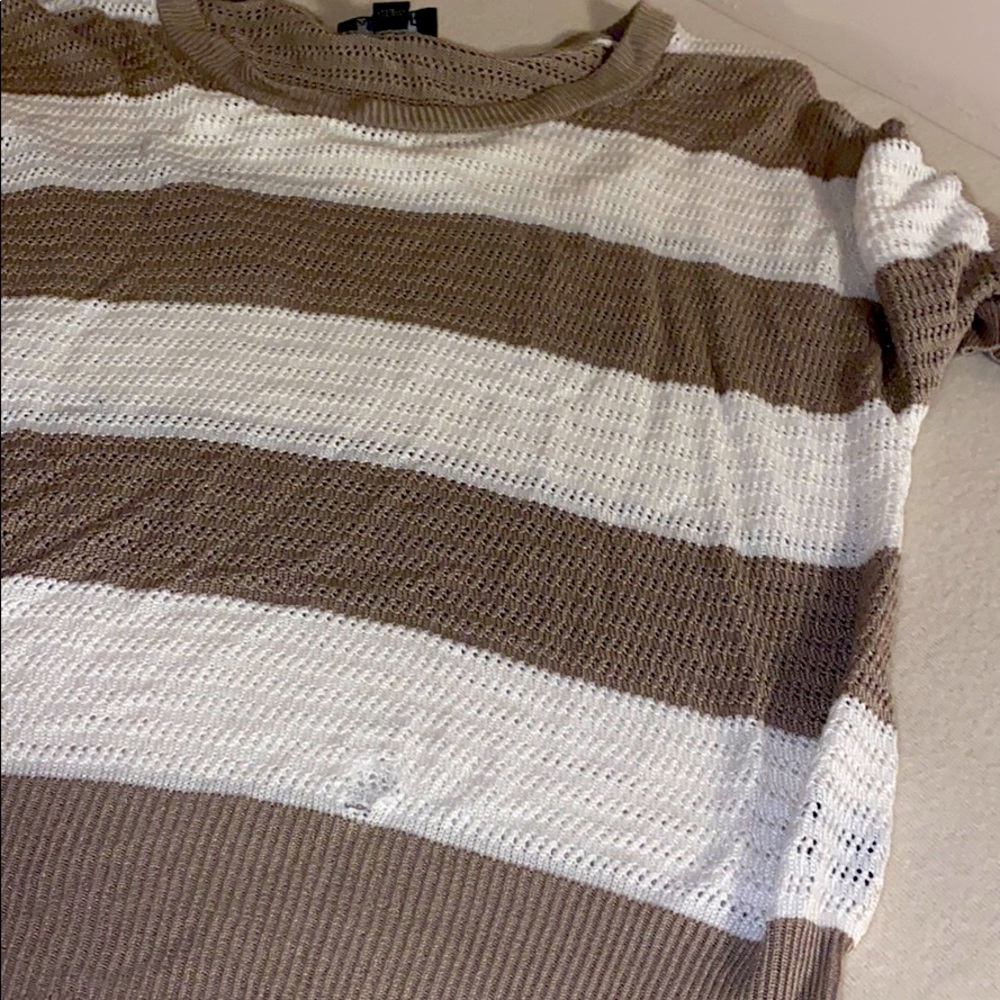 Knit sweater - Picture 3 of 3